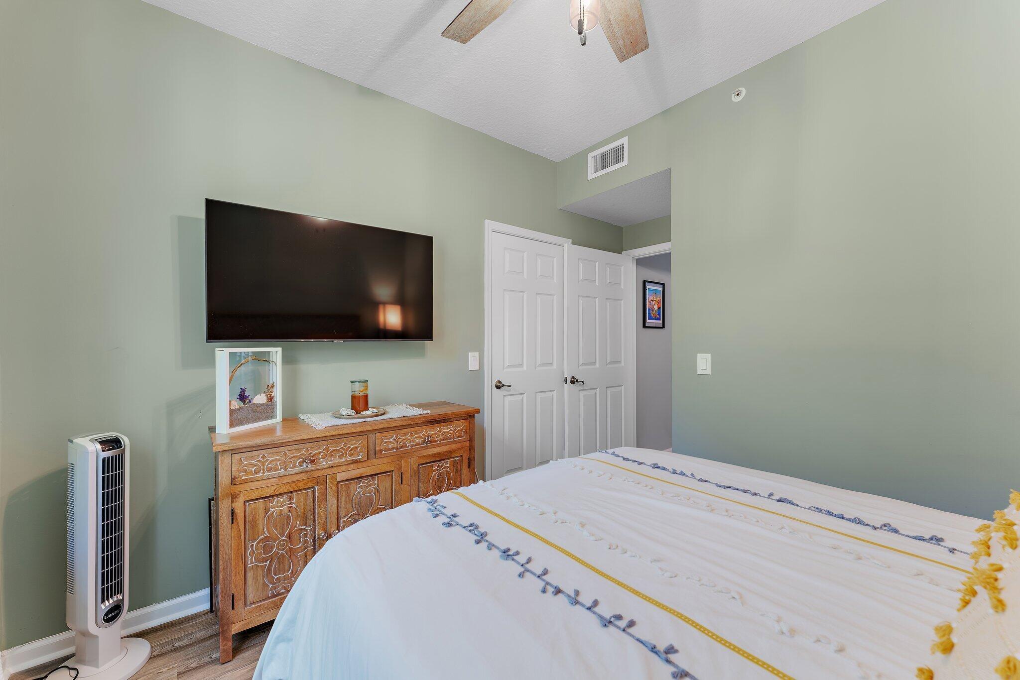 4736 Chancellor Drive 22