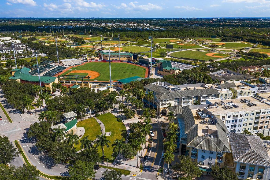 4736 Chancellor Drive 22