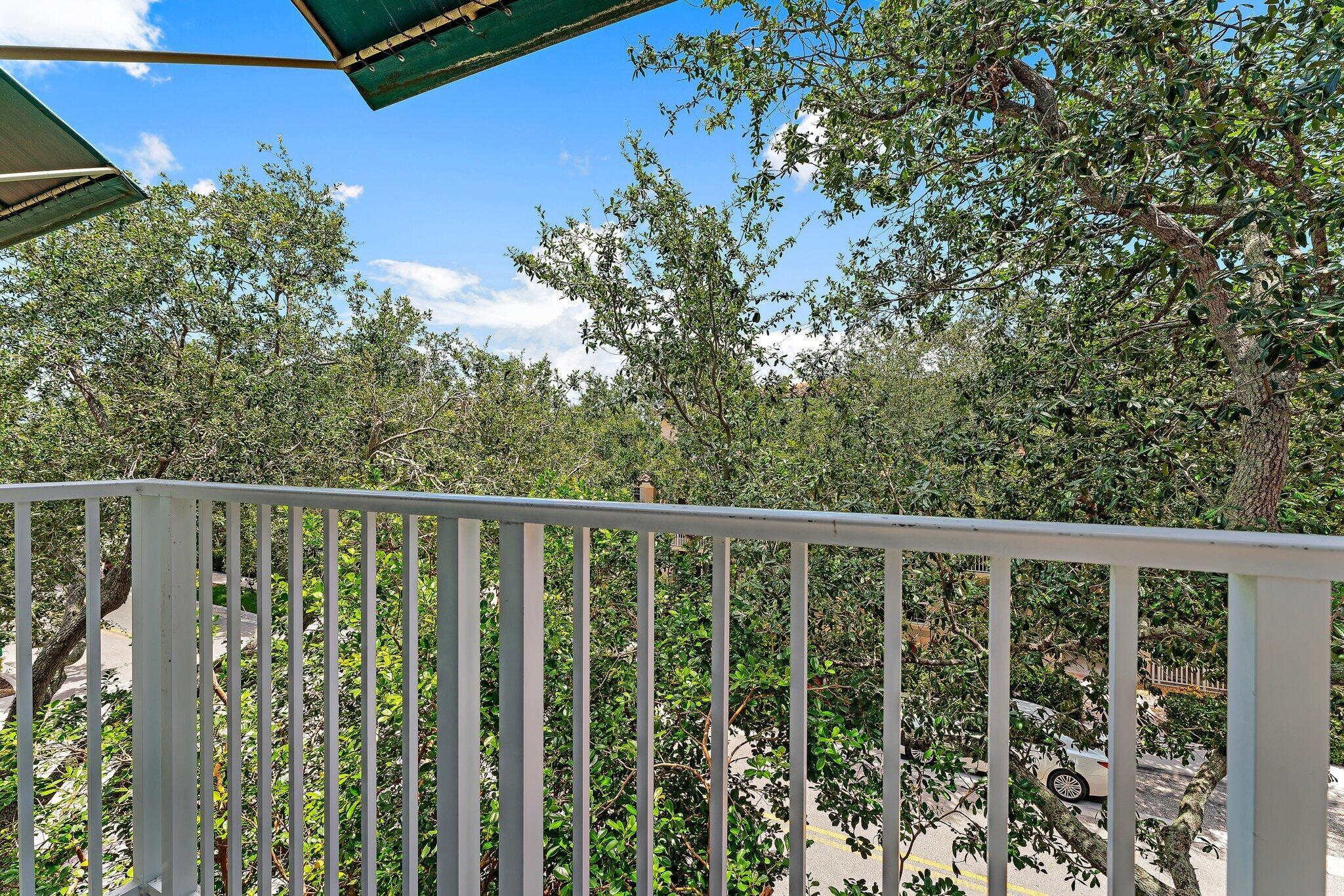 4736 Chancellor Drive 22