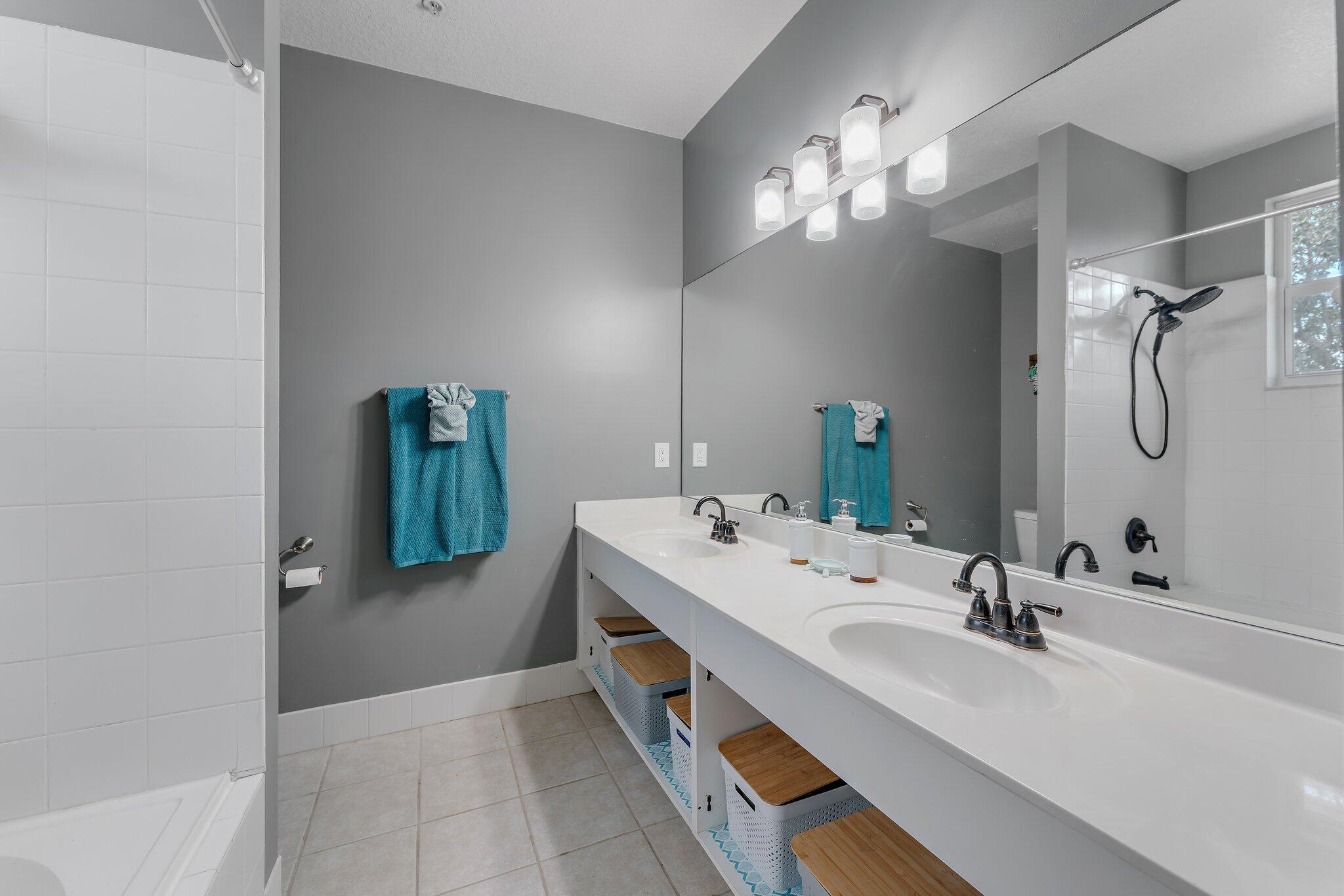 4736 Chancellor Drive 22