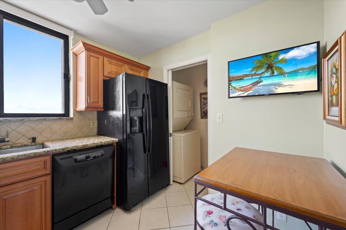 200 Ocean Trail Way 807