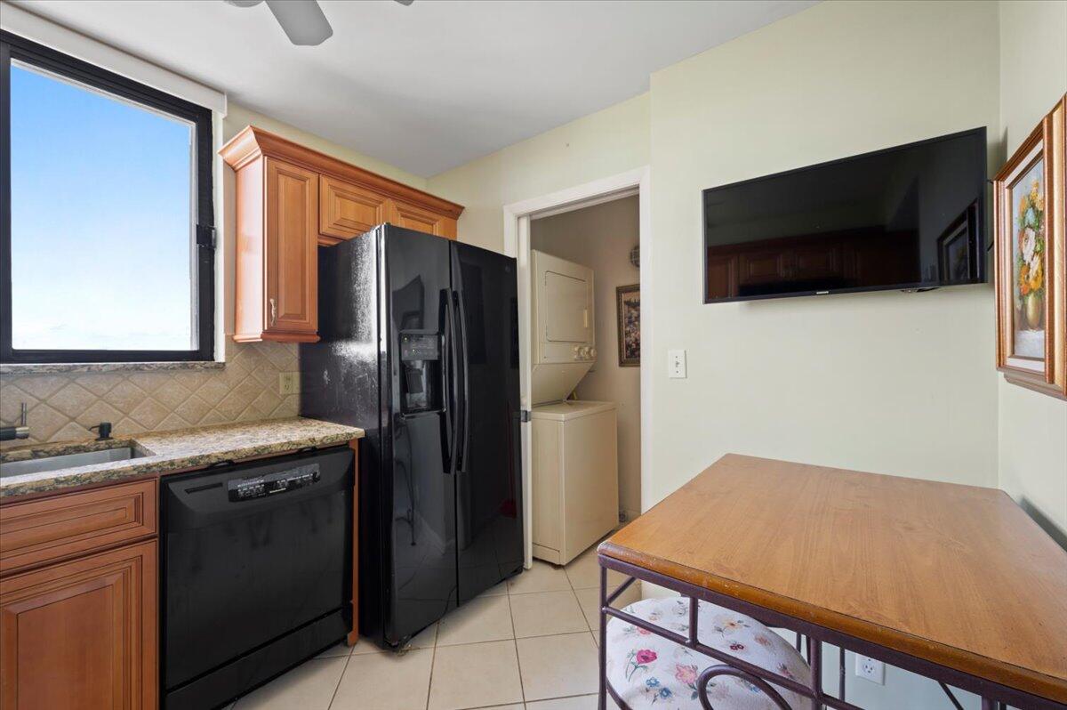 200 Ocean Trail Way 807