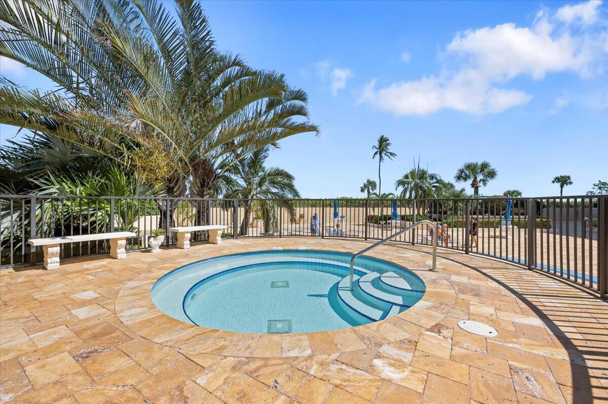 200 Ocean Trail Way 807
