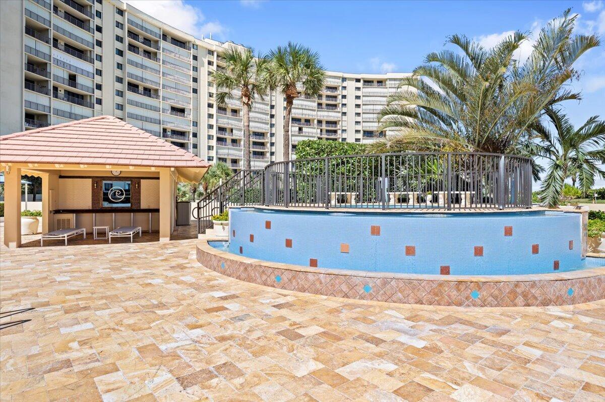 200 Ocean Trail Way 807