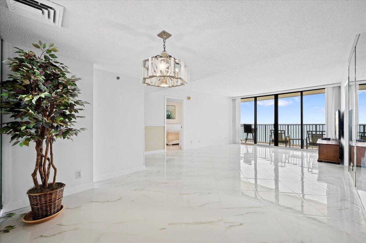 200 Ocean Trail Way 807