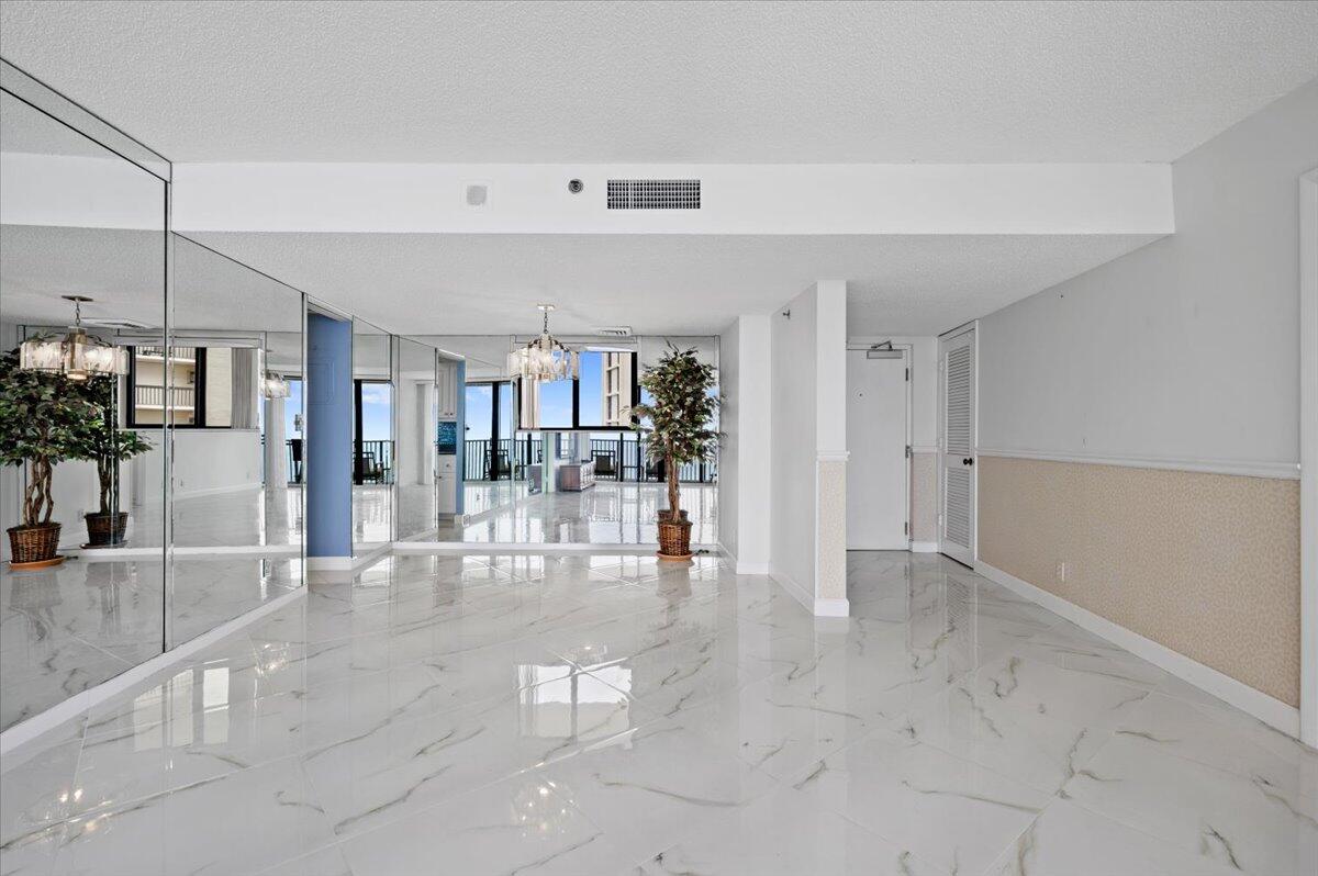 200 Ocean Trail Way 807