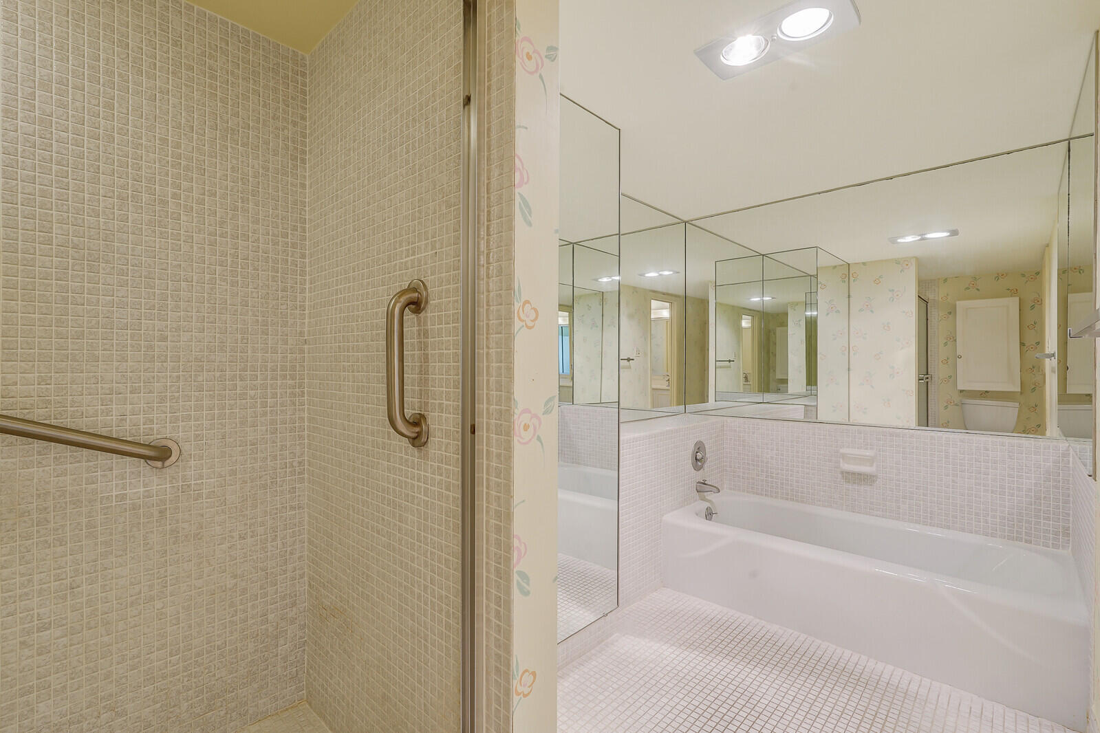 5380 N Ocean Drive 6e