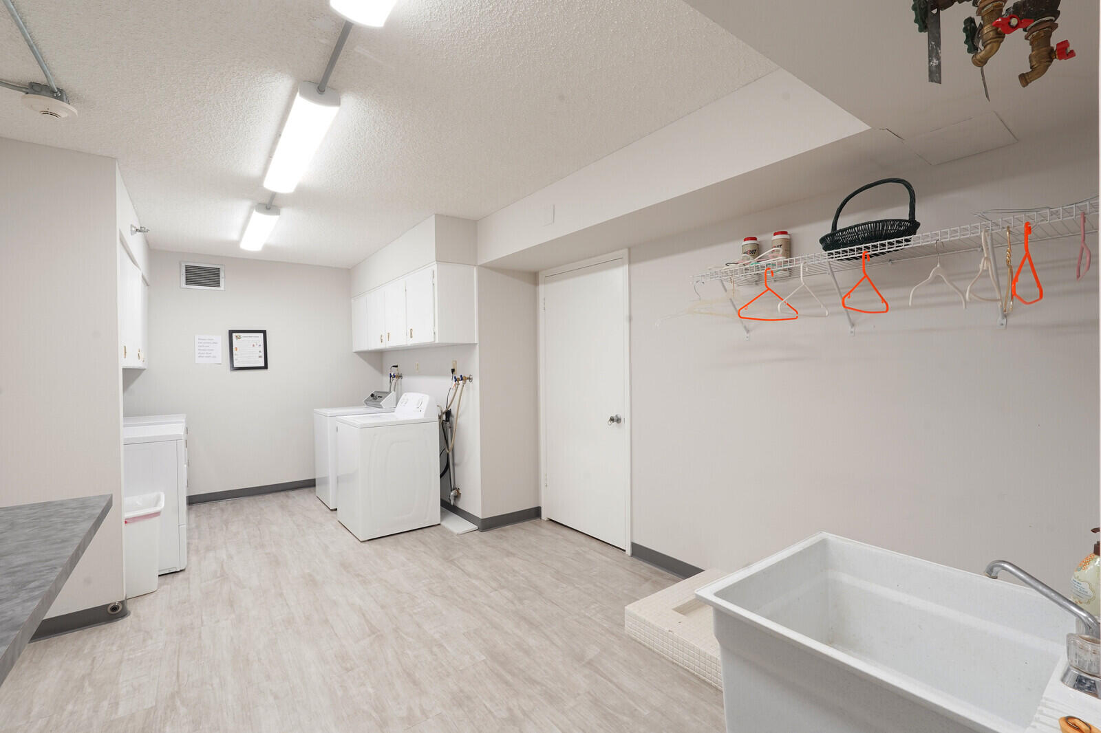 5380 N Ocean Drive 6e