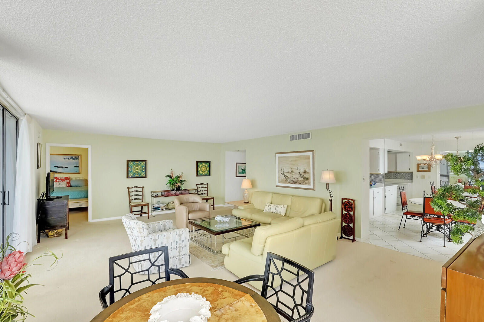 5380 N Ocean Drive 6e