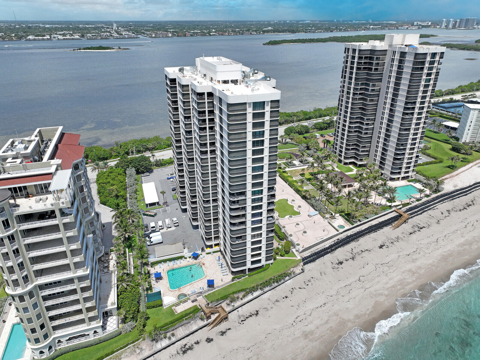 5380 N Ocean Drive 6e