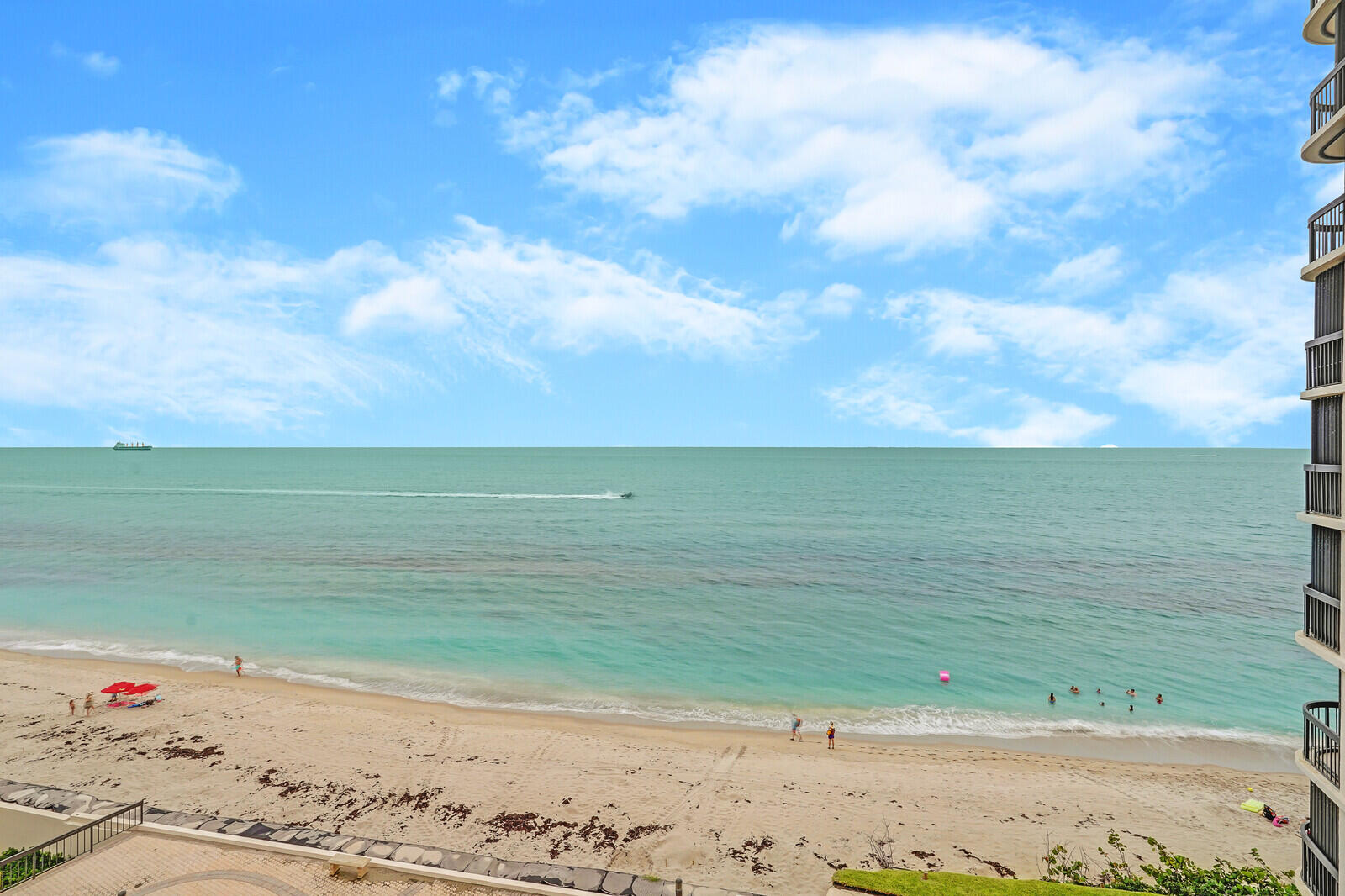 5380 N Ocean Drive 6e