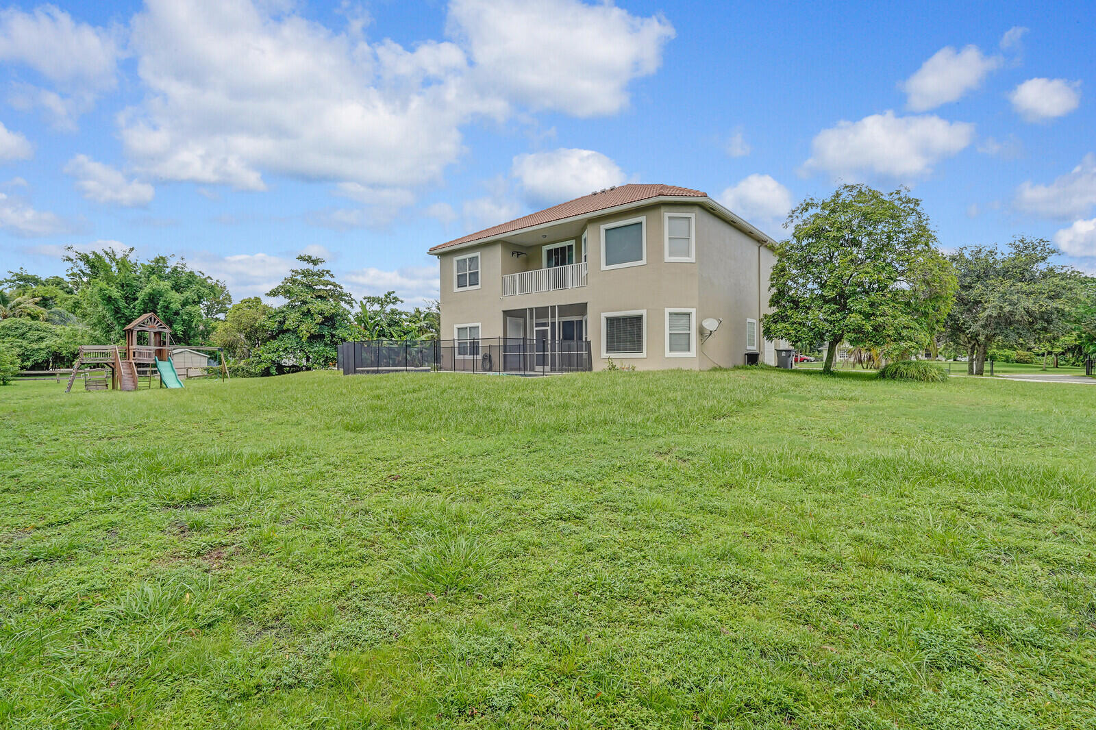 16383 73rd Ter Terrace N