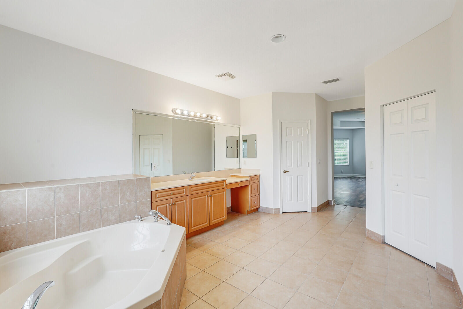16383 73rd Ter Terrace N