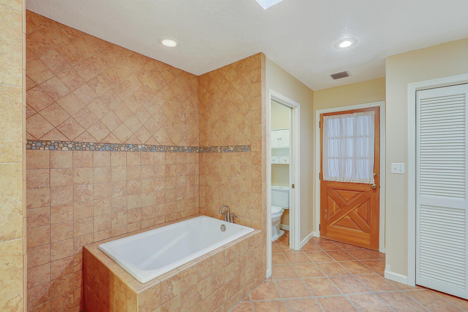 12248 150th Court N North