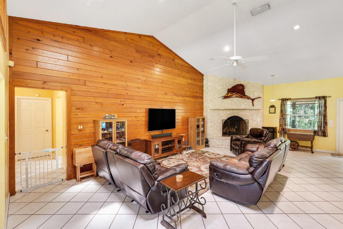 12248 150th Court N North