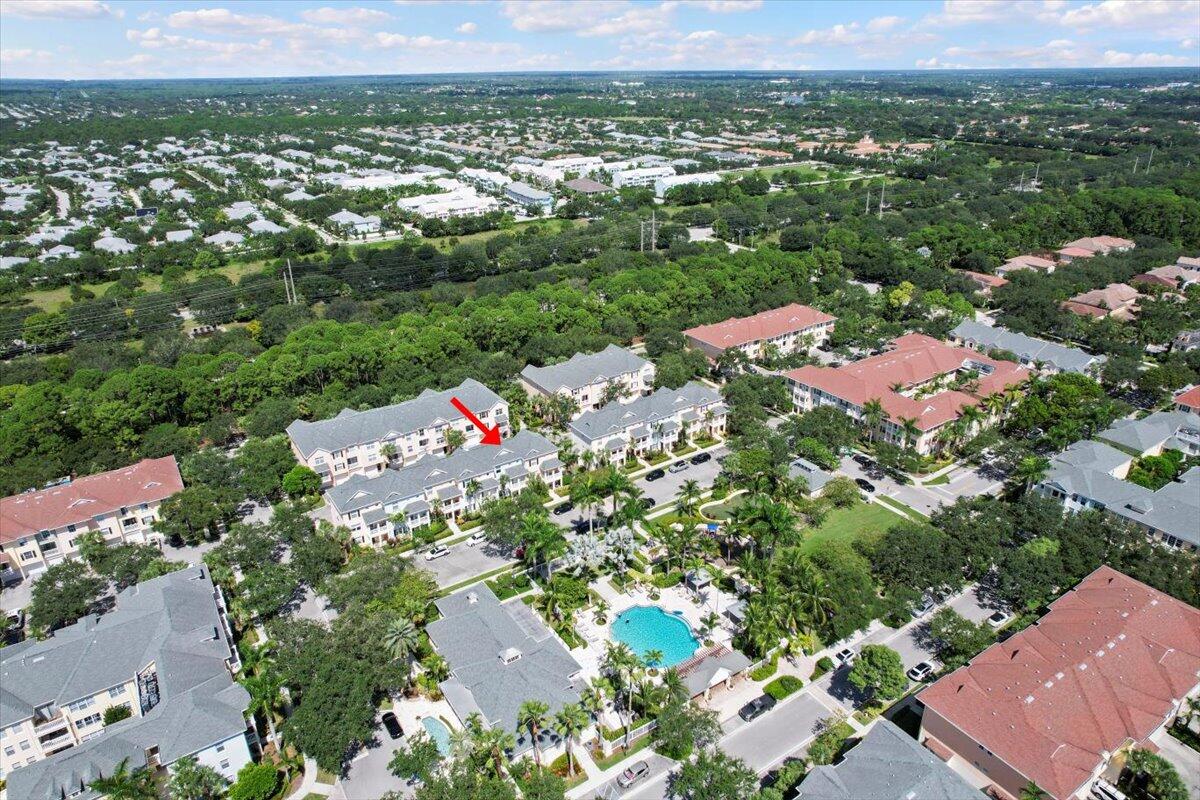 156 Aragon Way 105