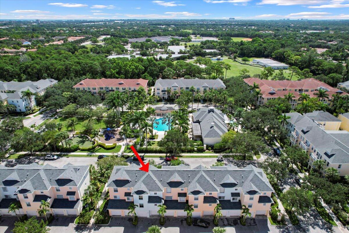 156 Aragon Way 105
