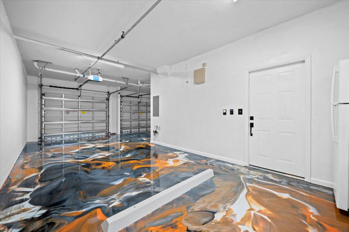 156 Aragon Way 105
