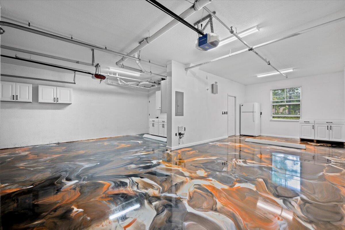 156 Aragon Way 105