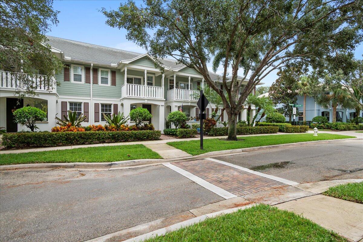 3073 E Community Drive