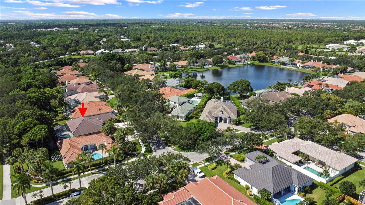 6989 Cypress Cove Circle