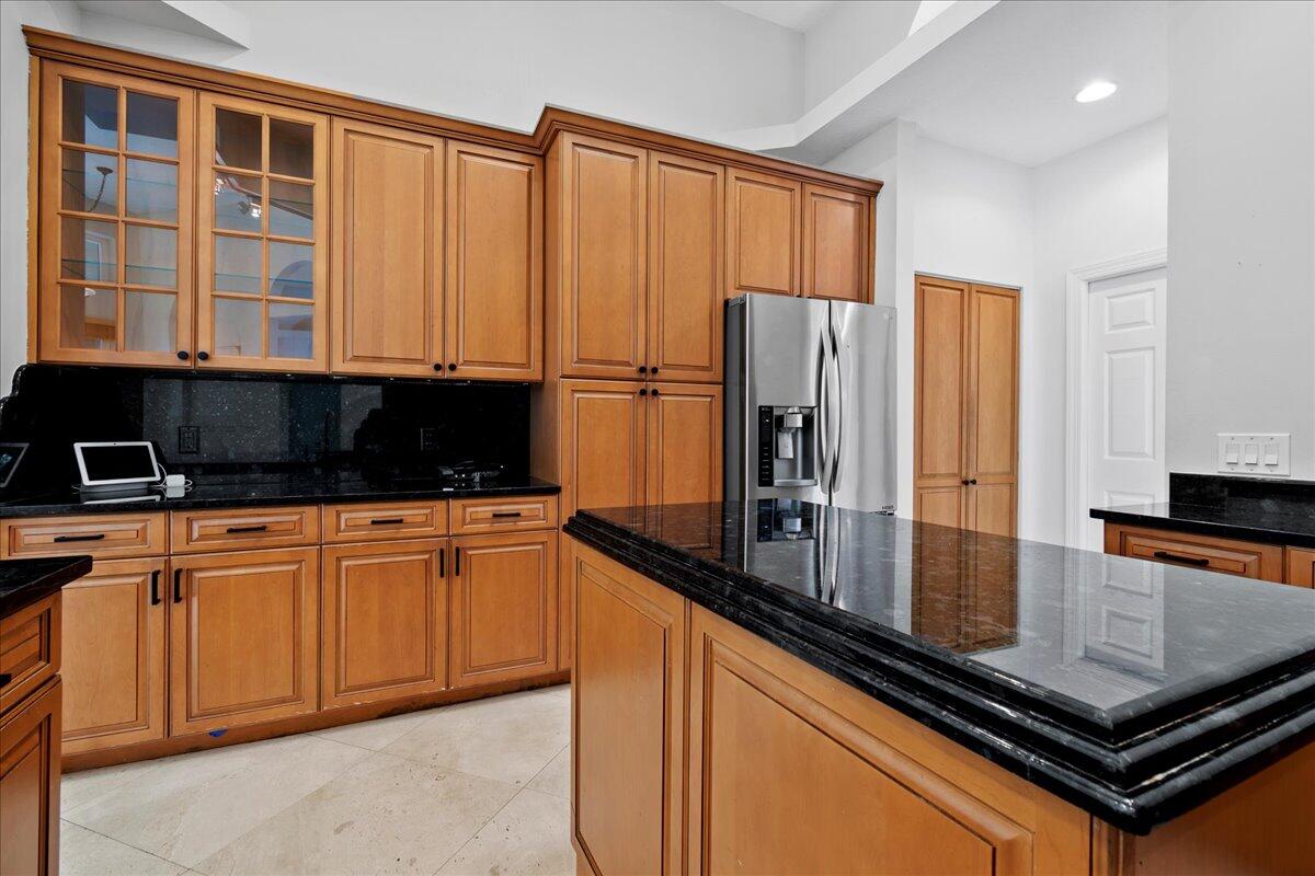 6989 Cypress Cove Circle