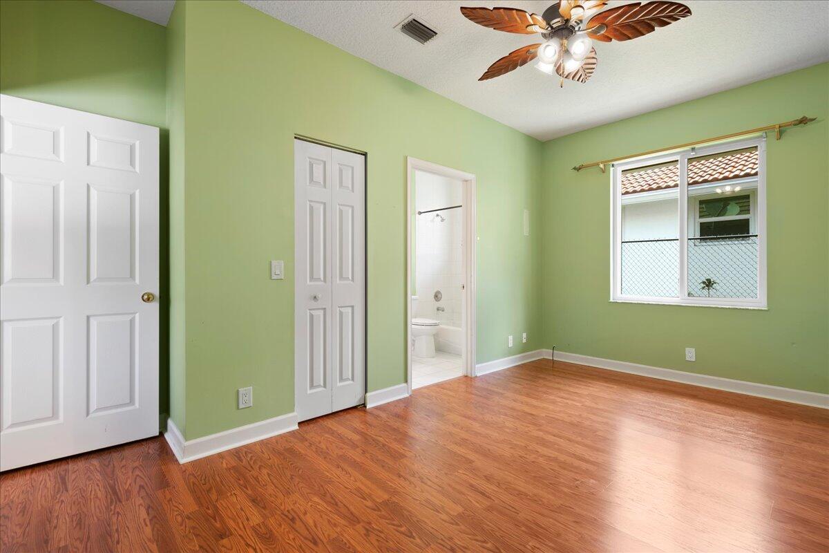 6989 Cypress Cove Circle