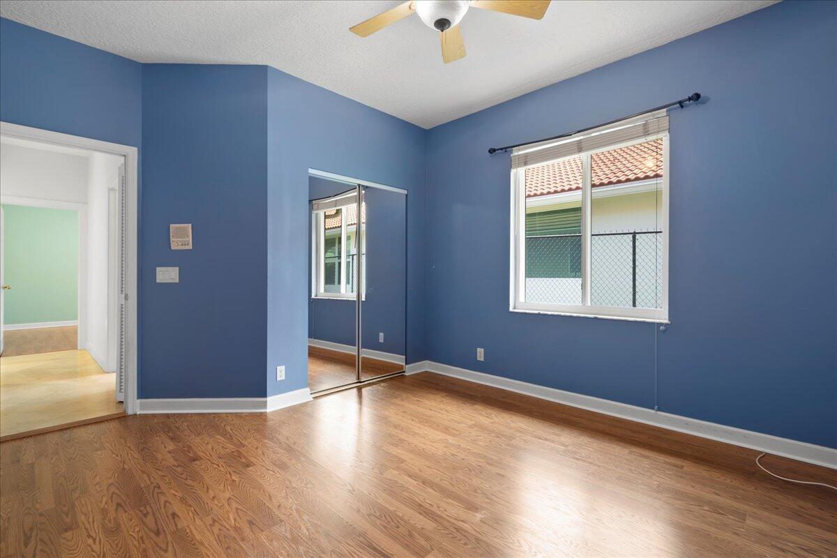 6989 Cypress Cove Circle