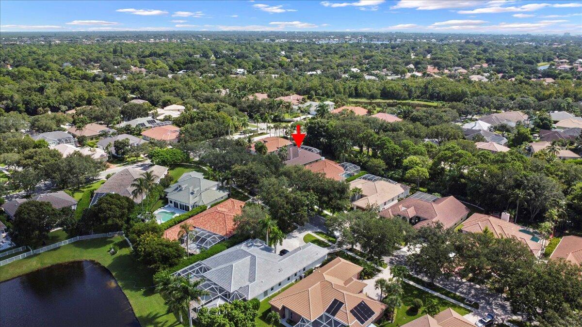 6989 Cypress Cove Circle