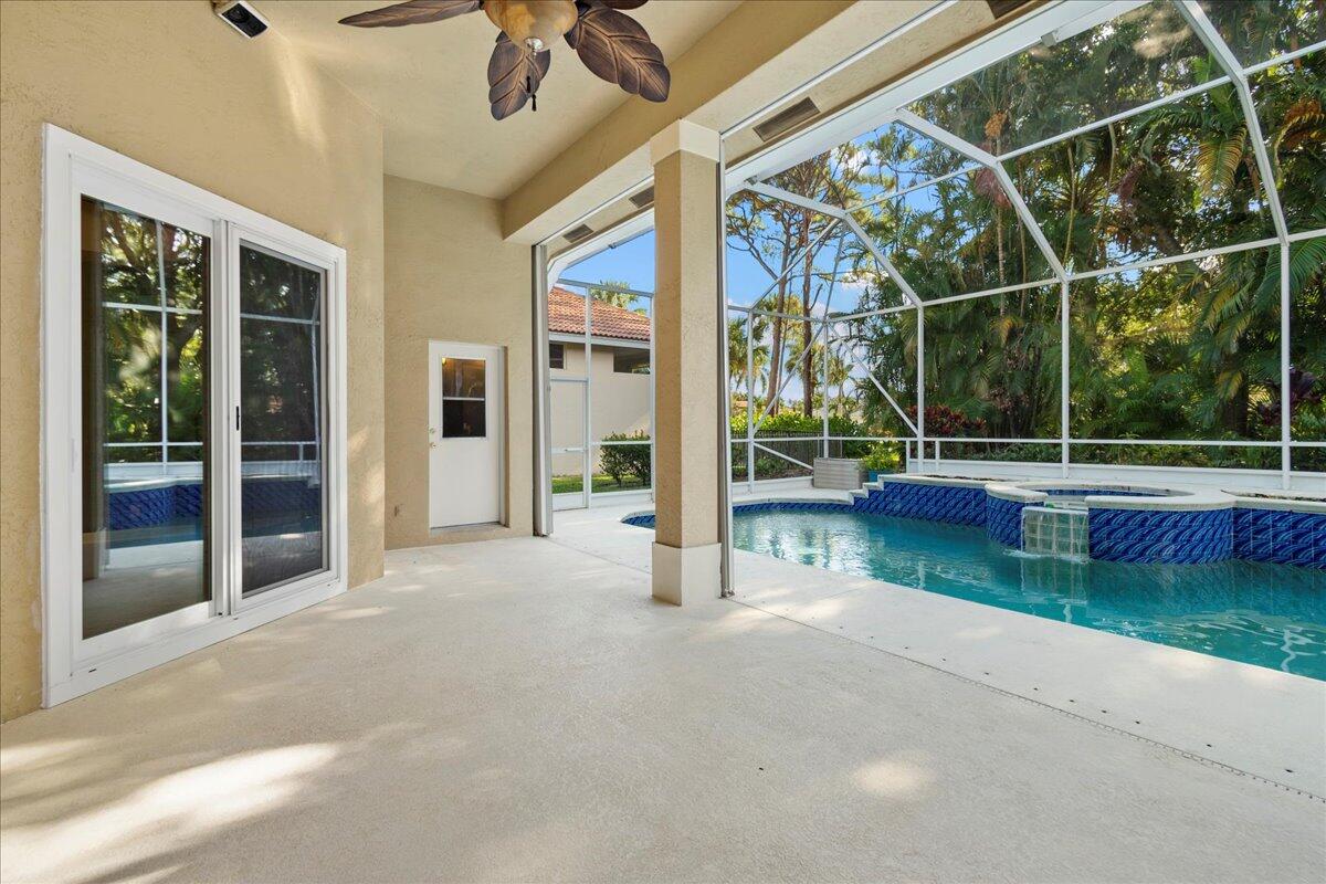 6989 Cypress Cove Circle