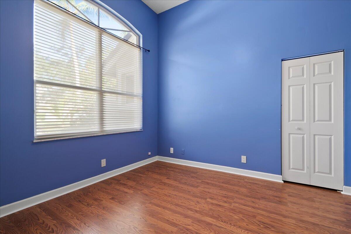 6989 Cypress Cove Circle