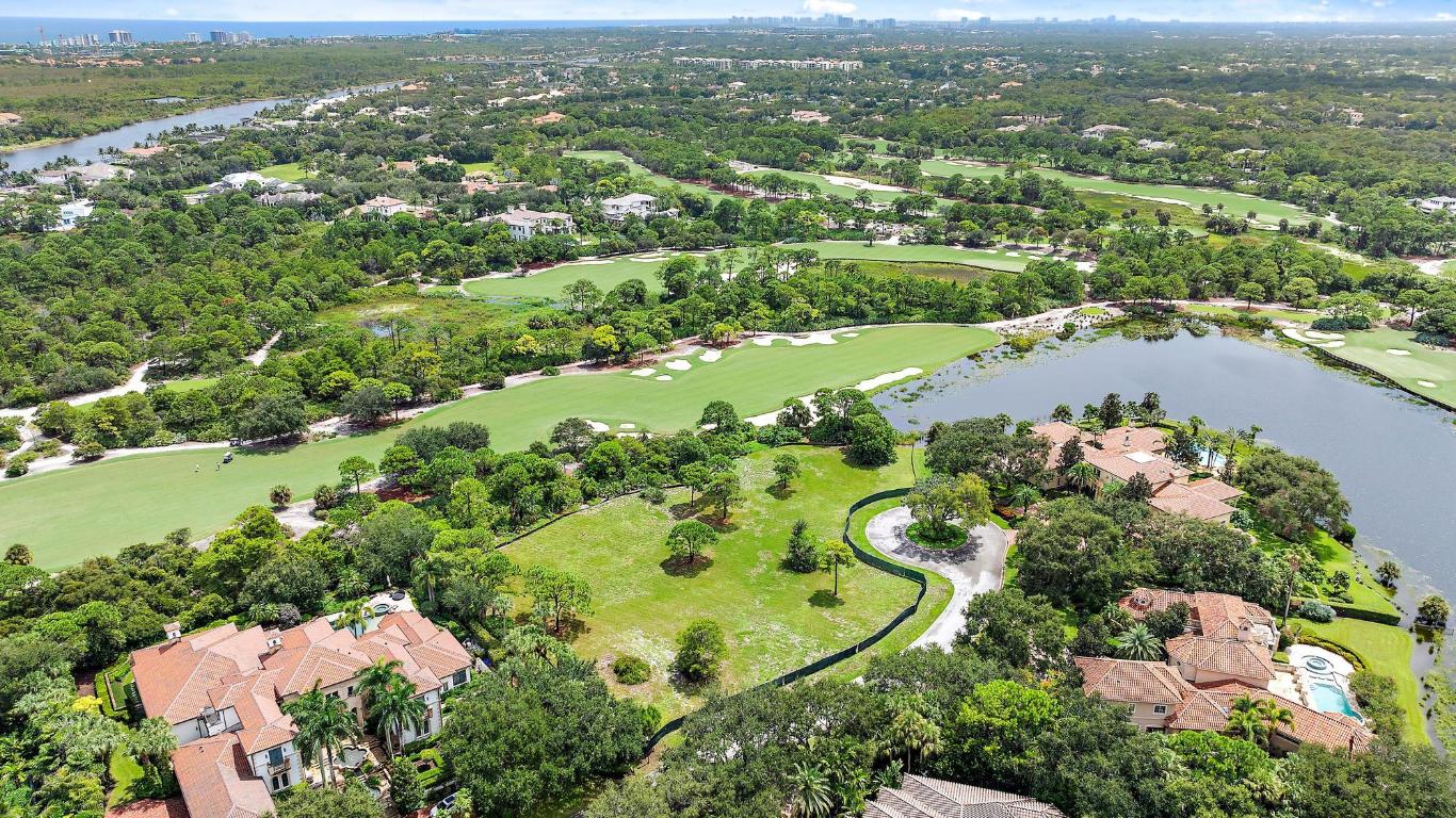 215 Bears Club Drive