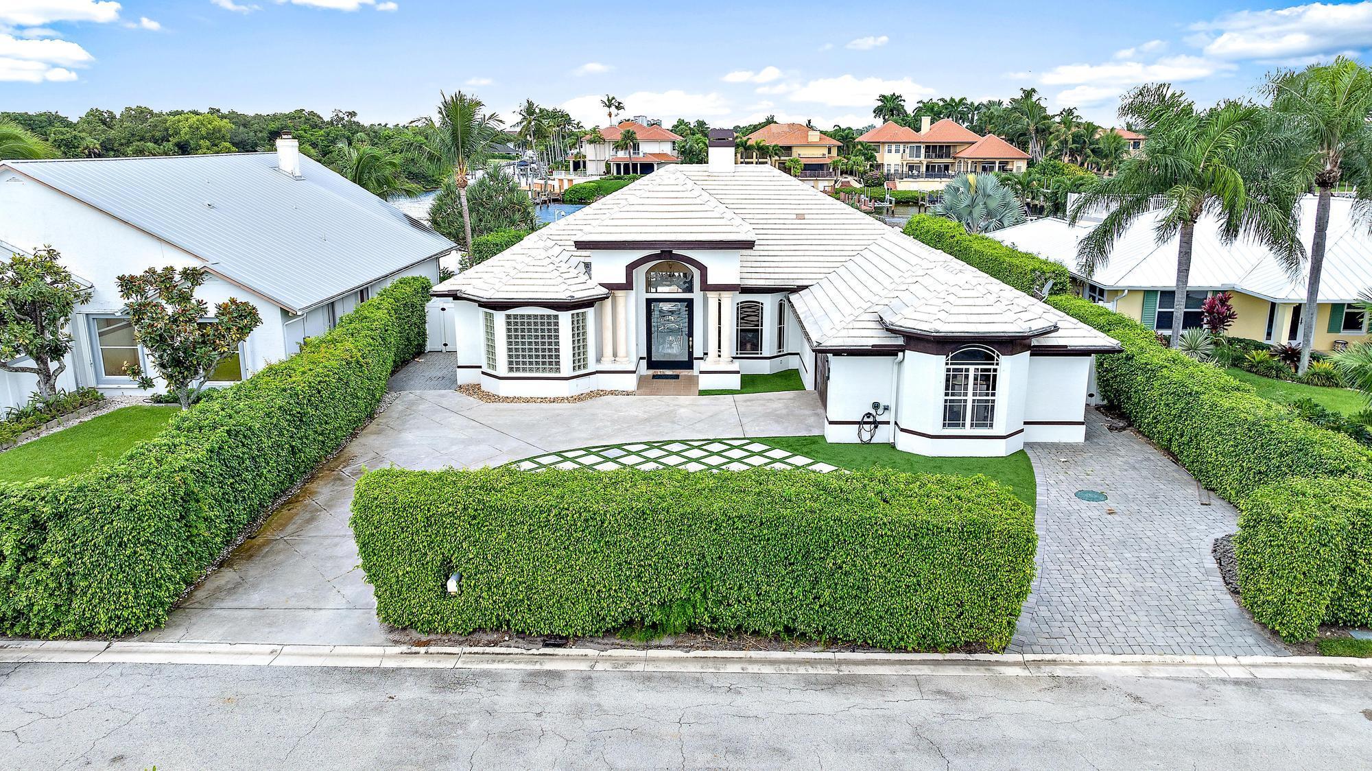 2117 N Suzanne Circle