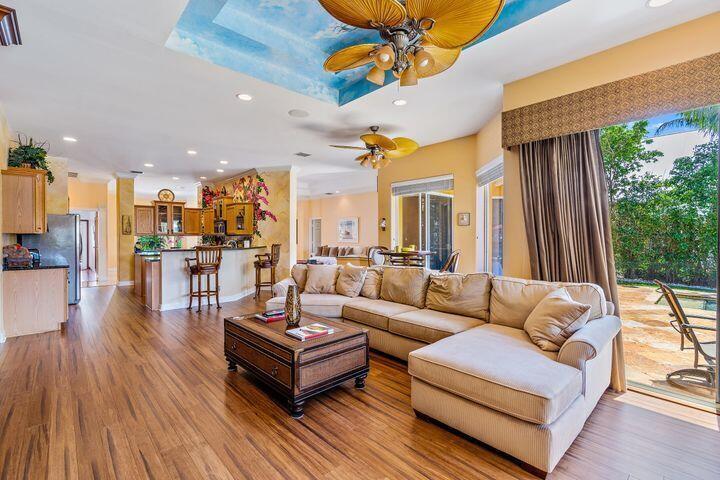 2117 N Suzanne Circle