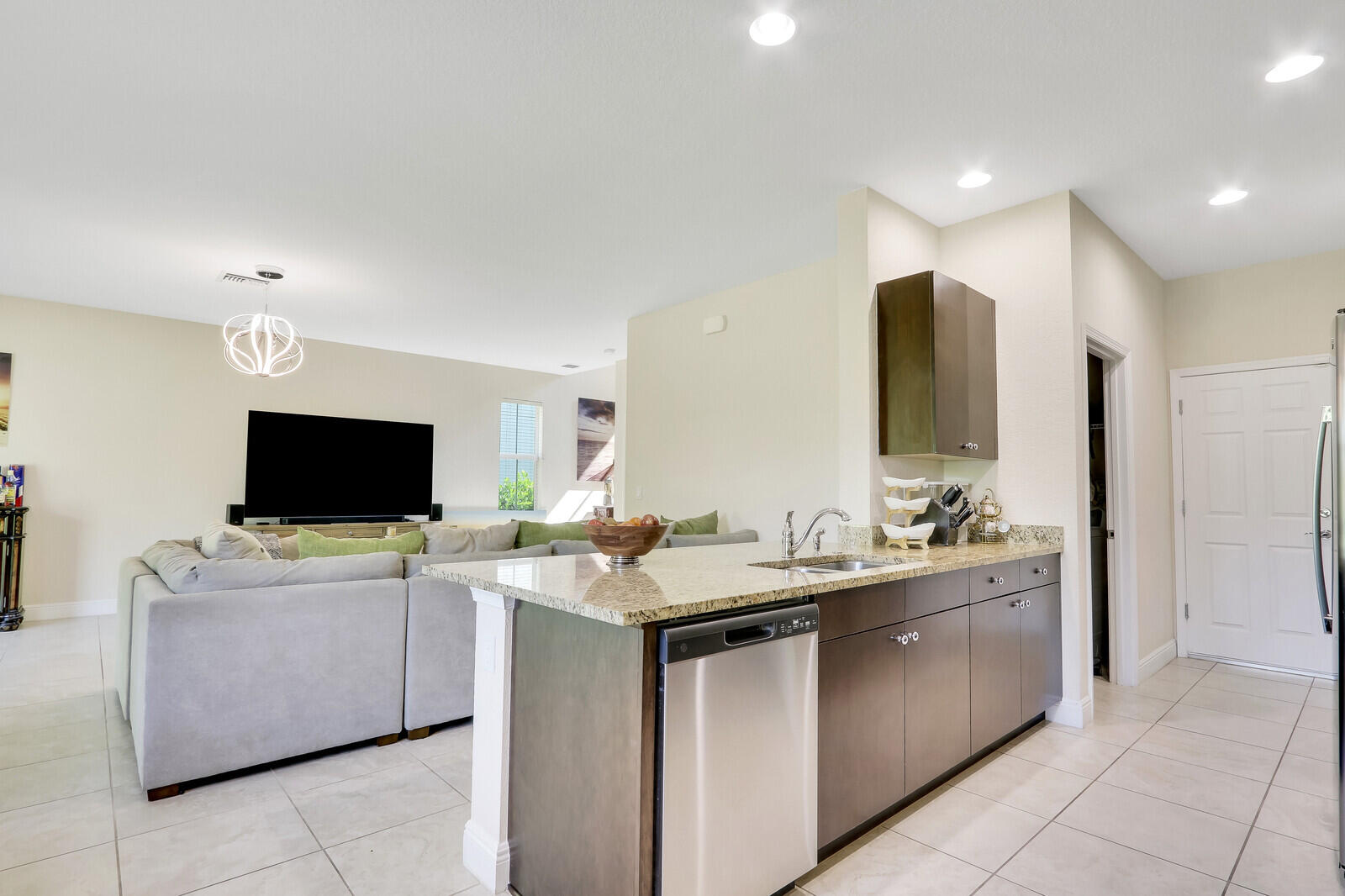 1789 NW Cataluna Circle