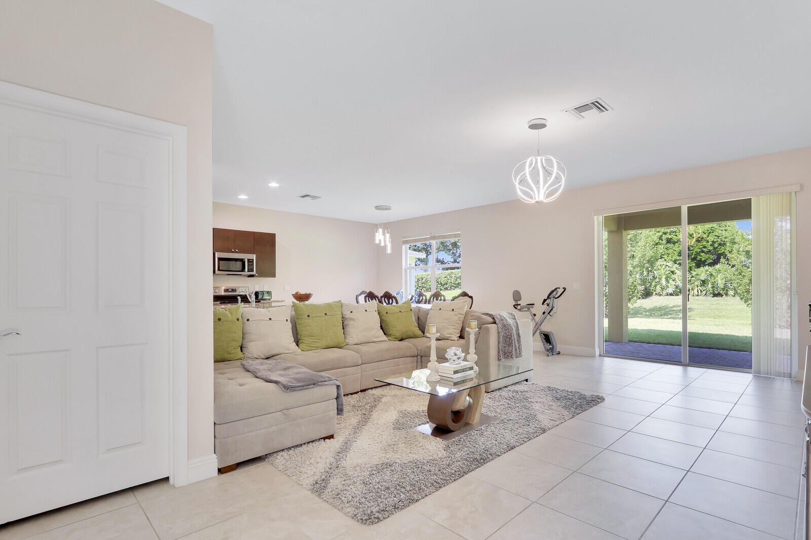 1789 NW Cataluna Circle