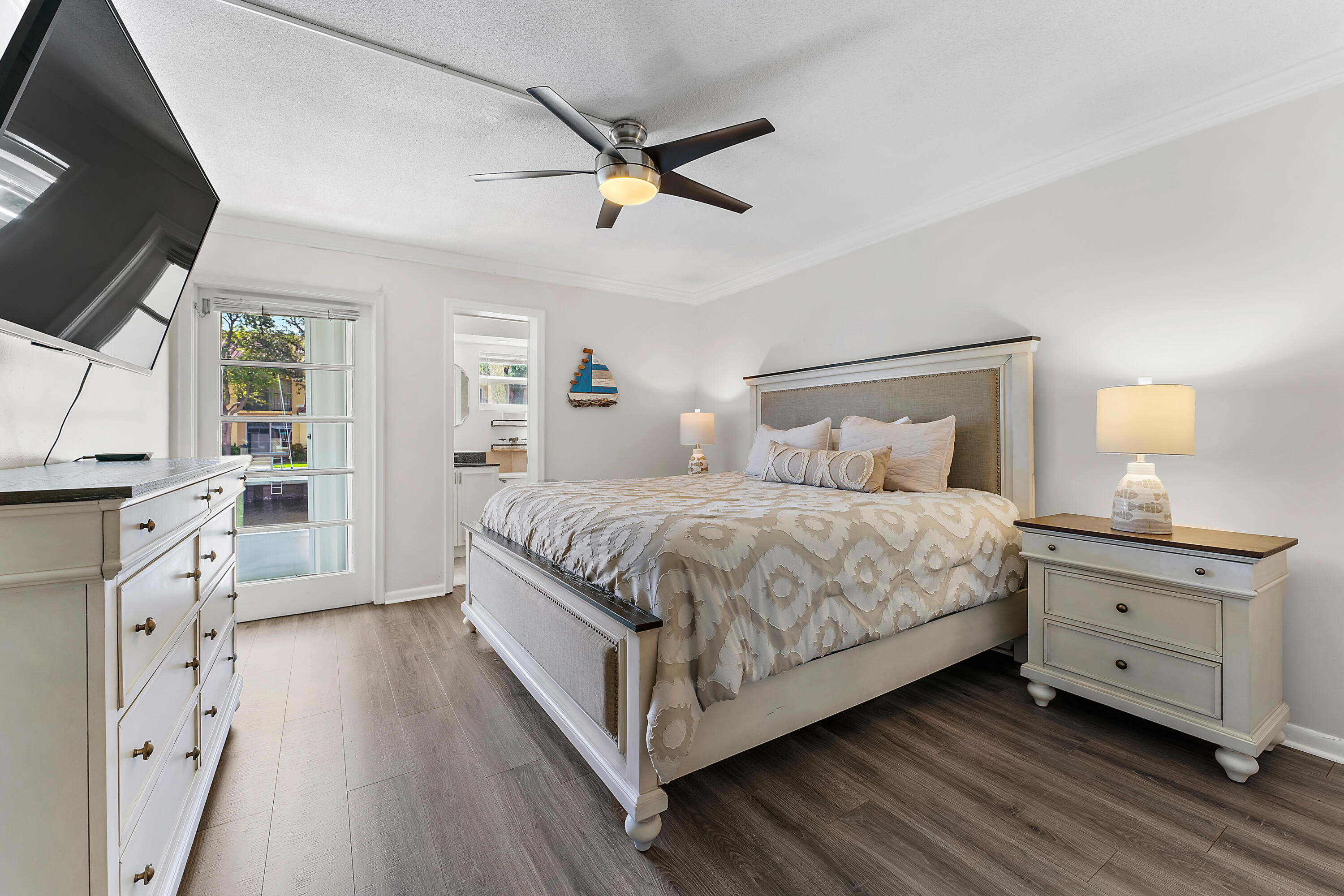 120 Lehane Terrace 104