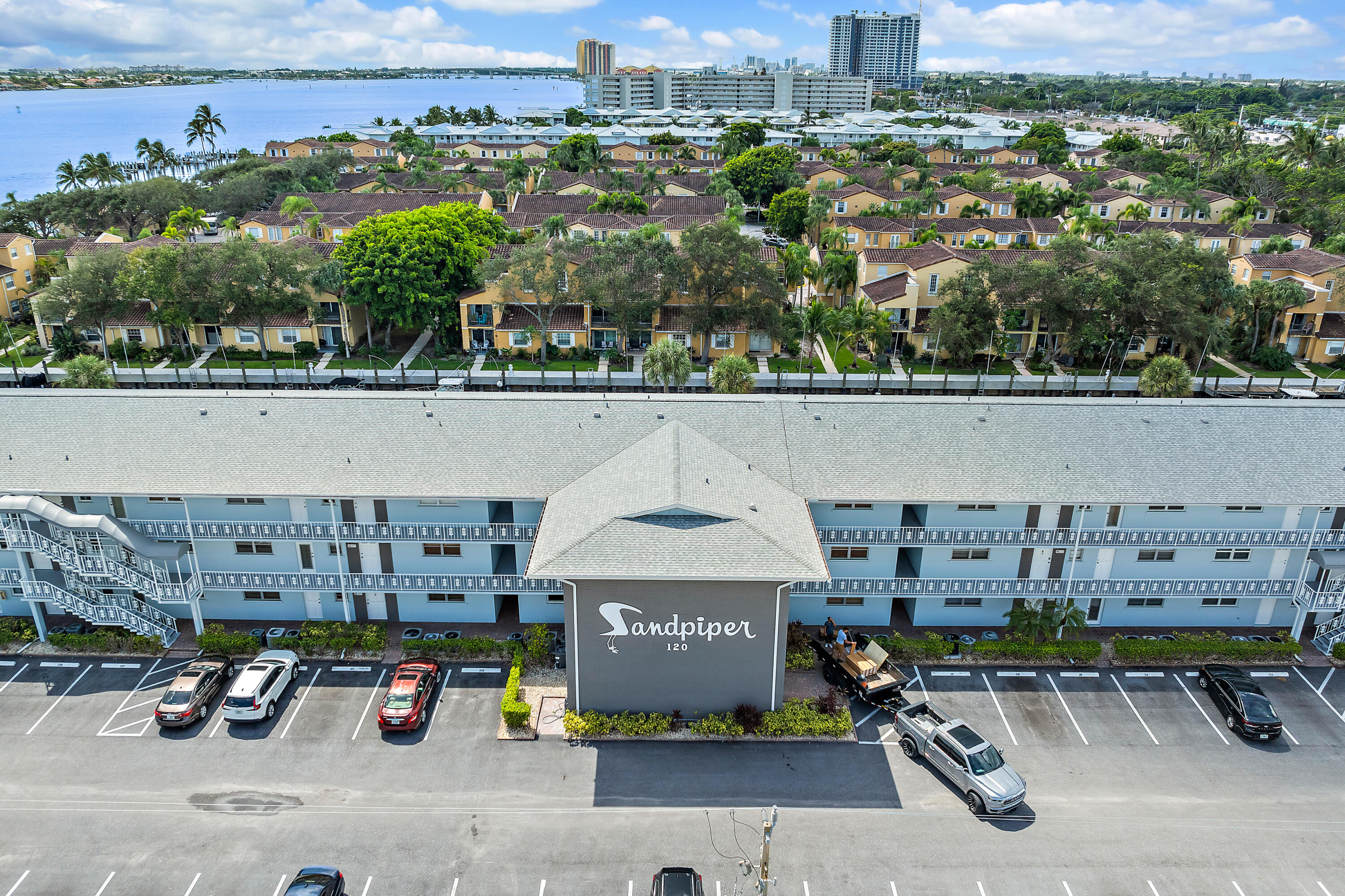 120 Lehane Terrace 104