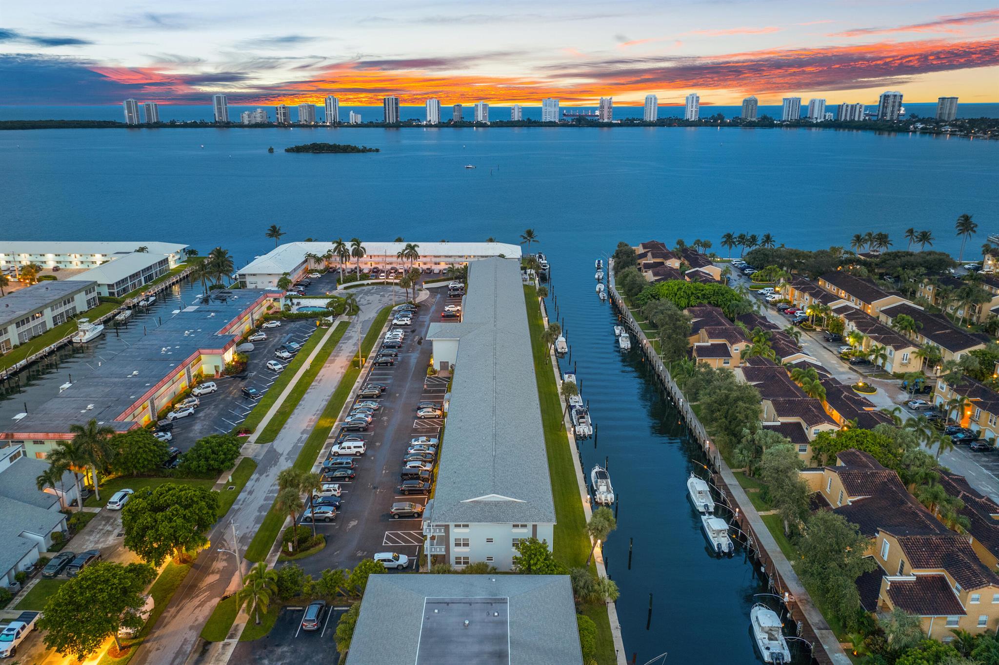 120 Lehane Terrace 104