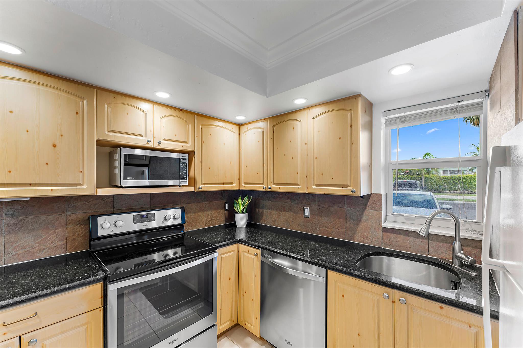 120 Lehane Terrace 104