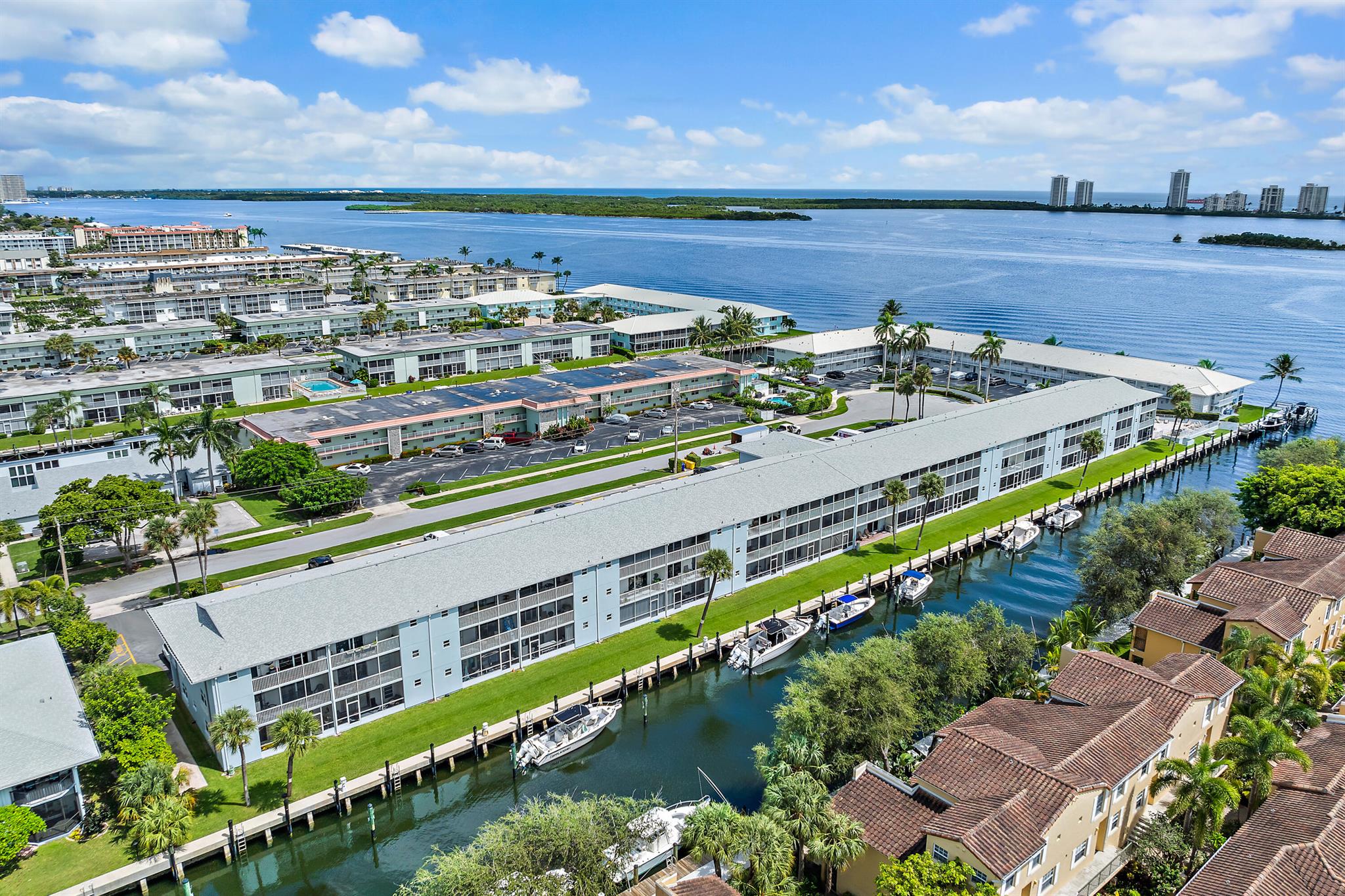 120 Lehane Terrace 104