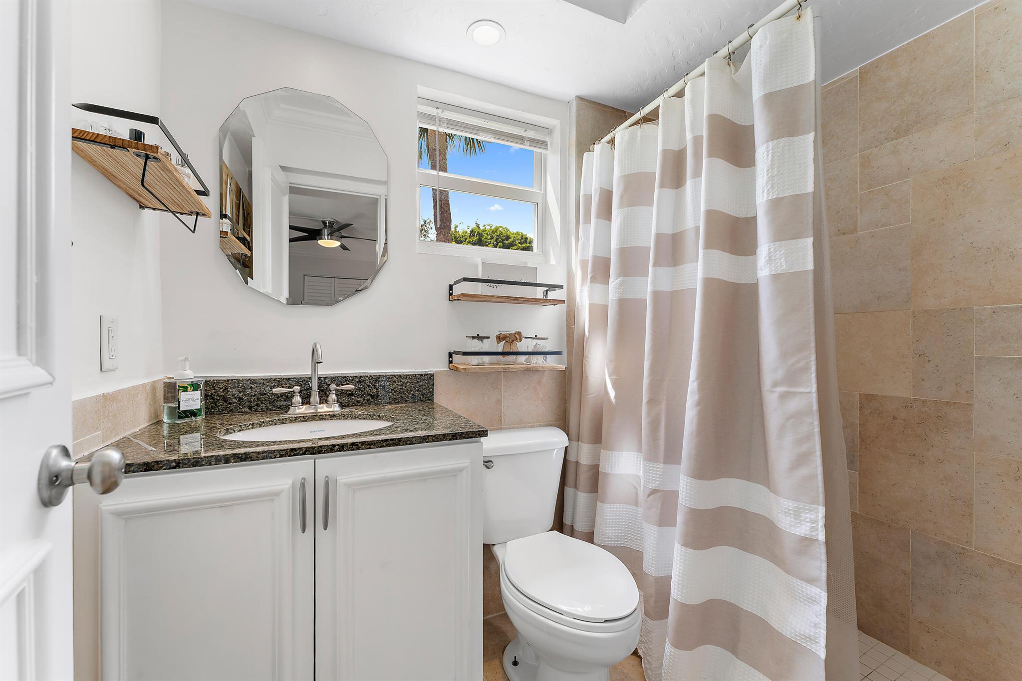 120 Lehane Terrace 104