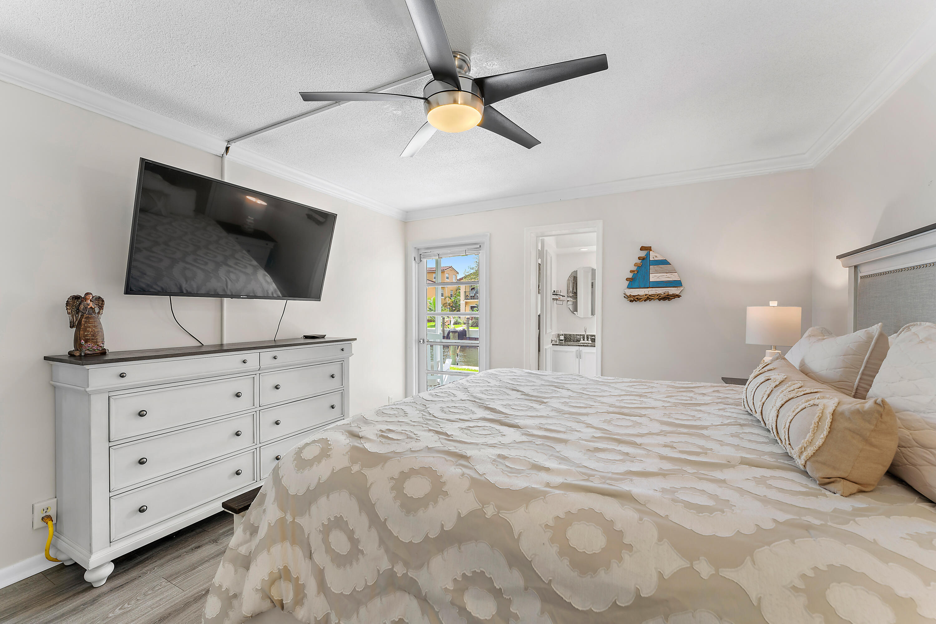 120 Lehane Terrace 104