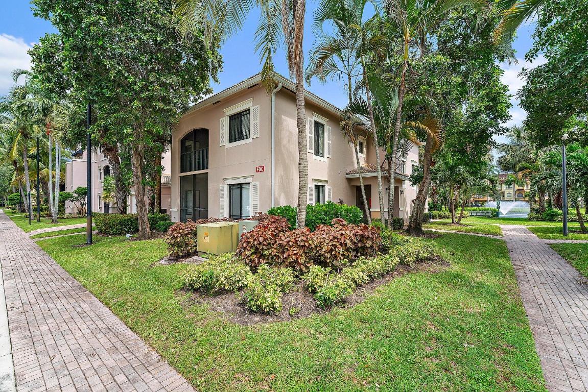 2806 Veronia Drive 111