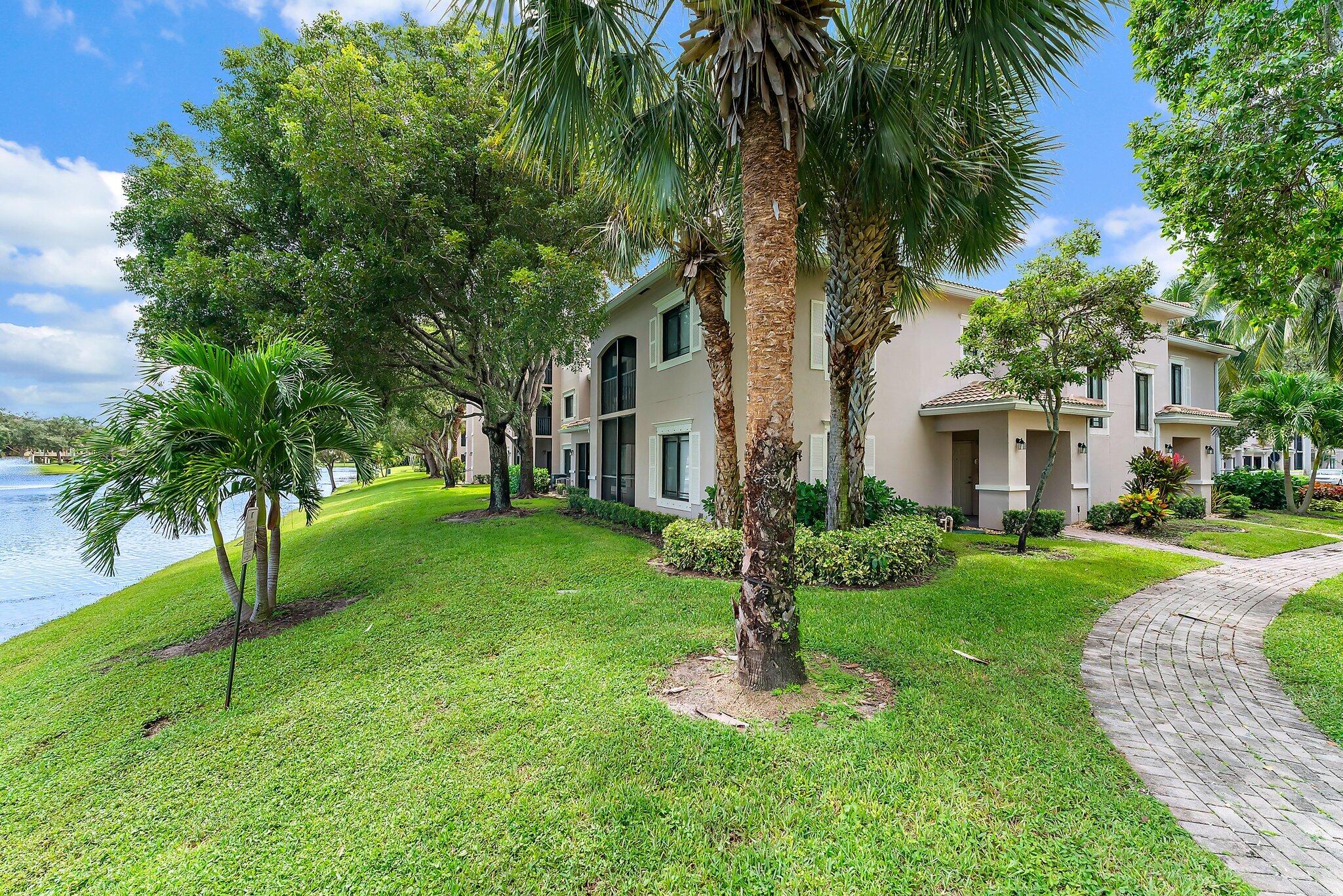 2806 Veronia Drive 111