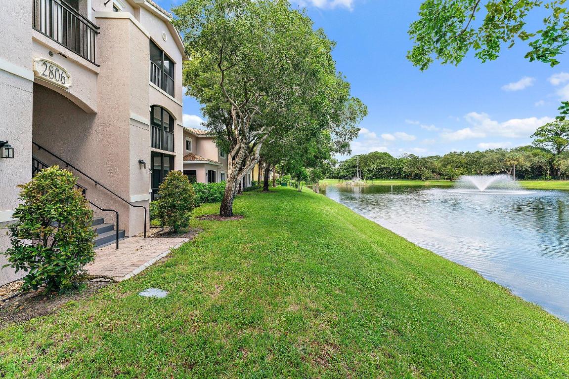 2806 Veronia Drive 111