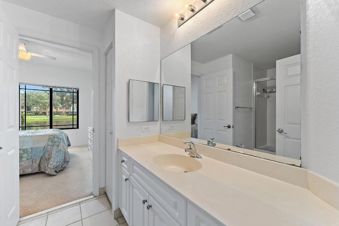 2806 Veronia Drive 111