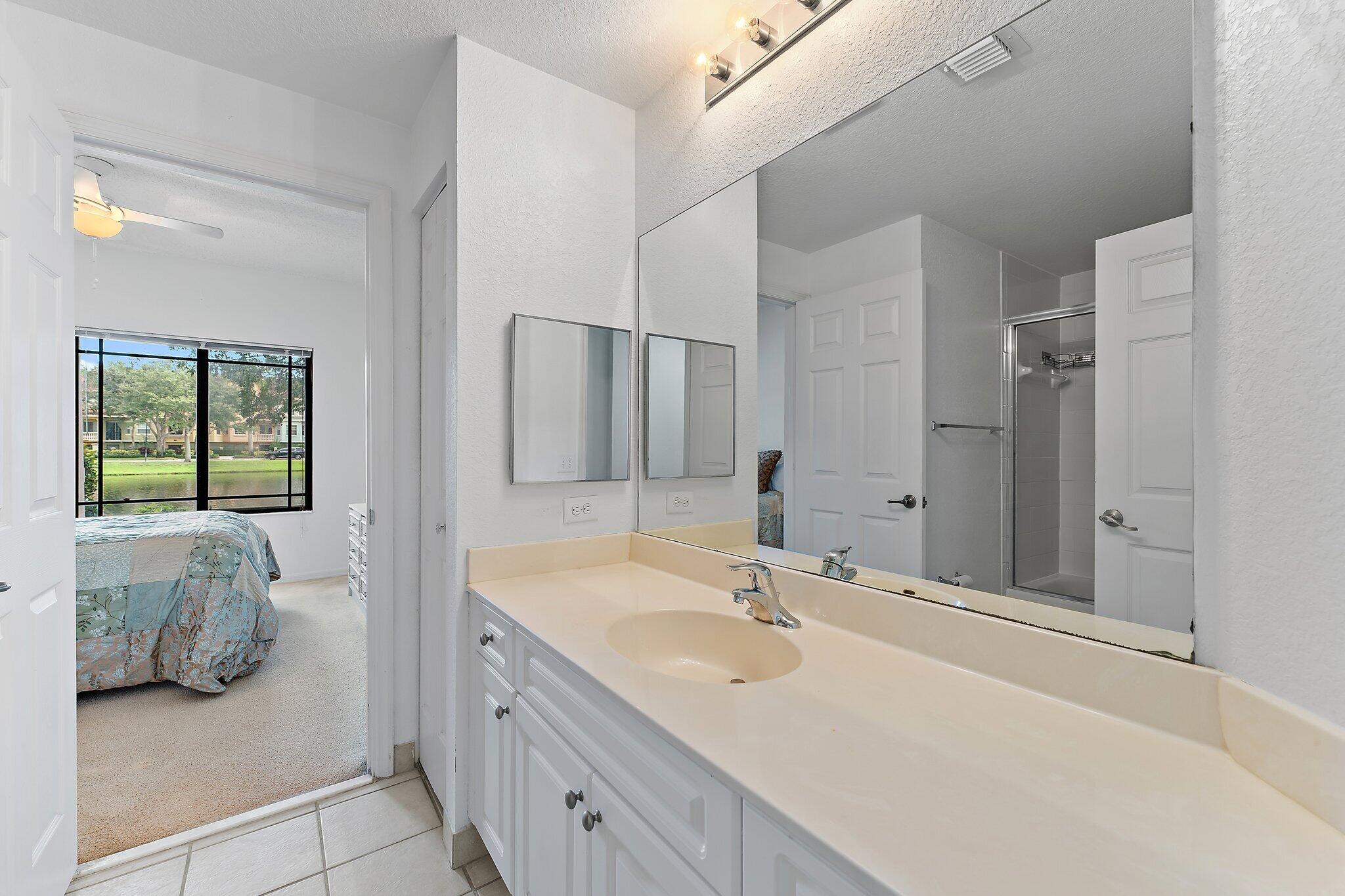 2806 Veronia Drive 111