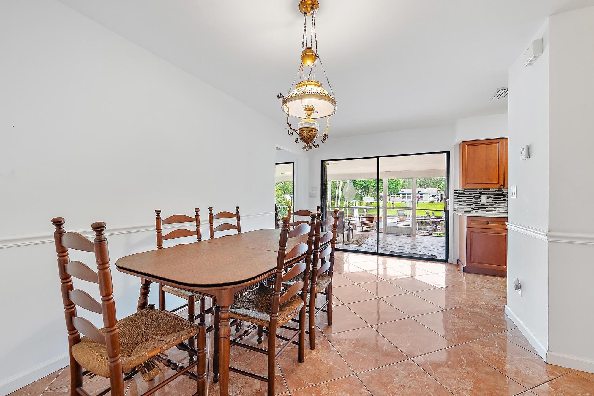 12904 Prosperity Farms Road