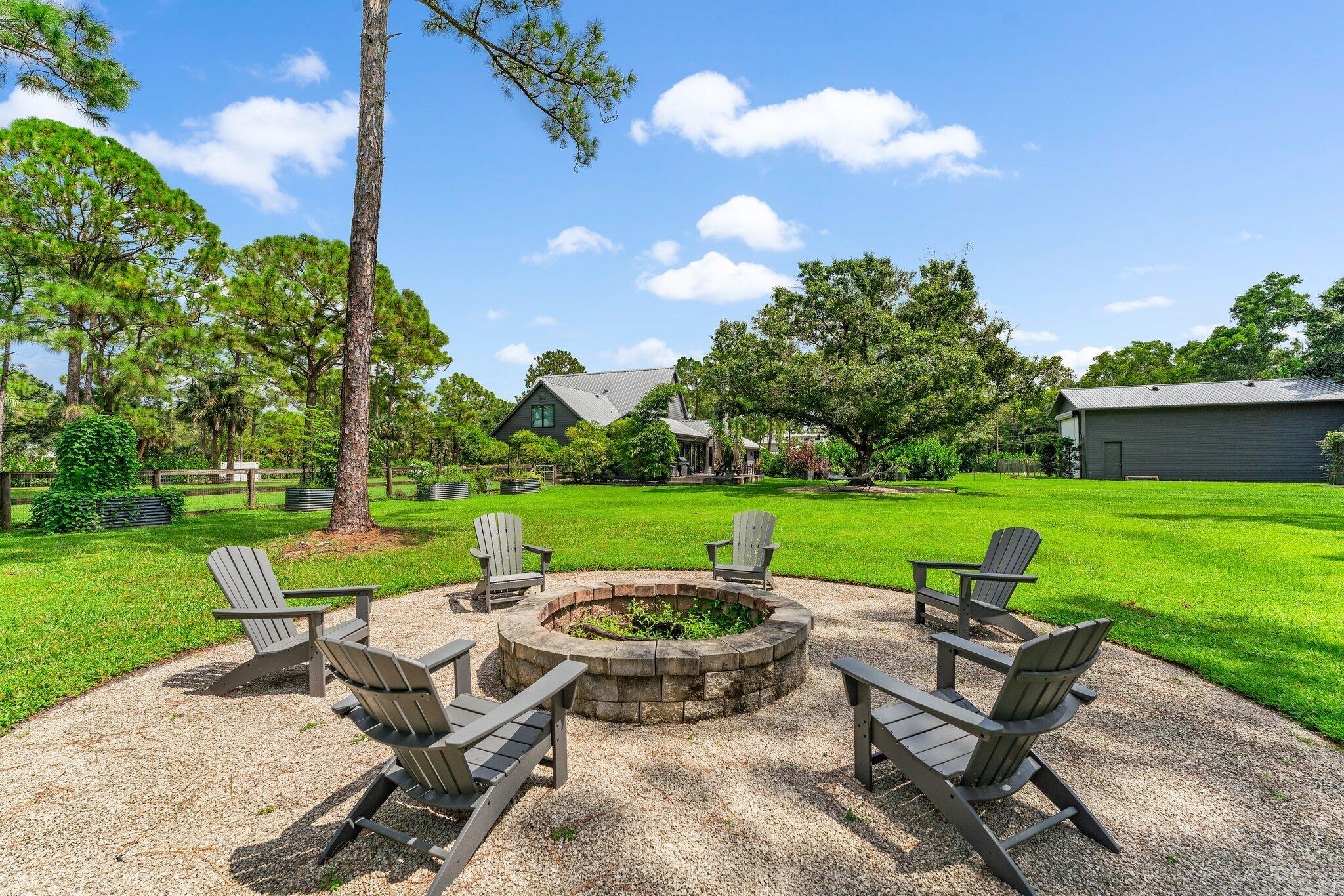 12142 157th Street N